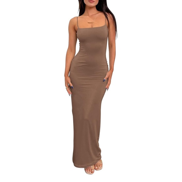Dresses & Skirts - NWT Bodycon Maxi Dress